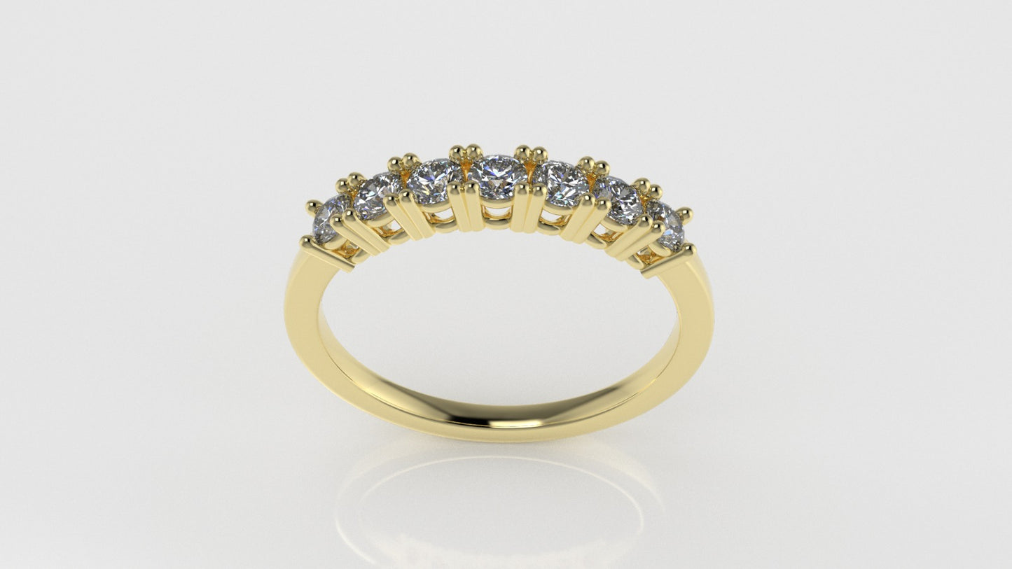 14k yellow gold Ring with 7 Moissanite 2.5mm VS1 each, "stt prongs" stone round
