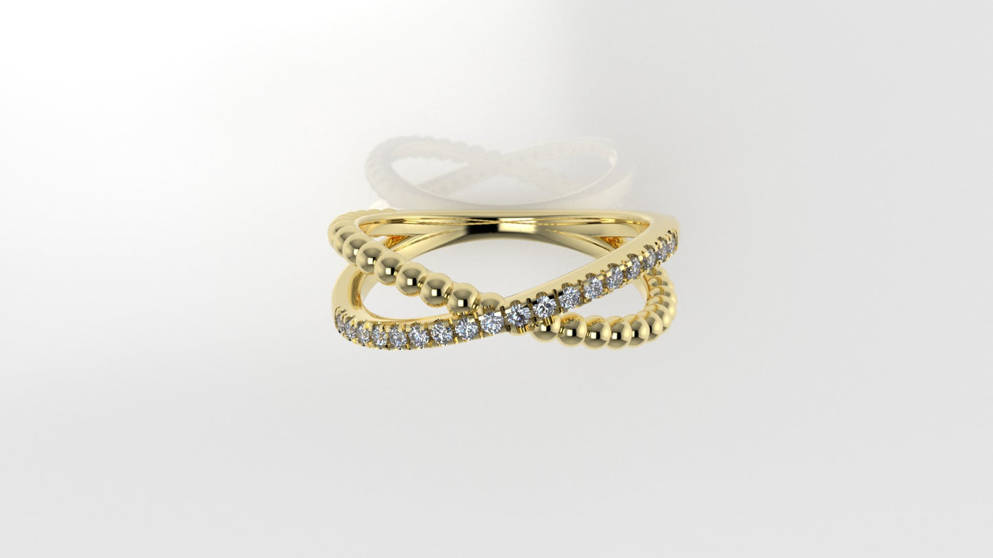 14K Gold Ring with 18 DIAMONDS VS1, Cut Split