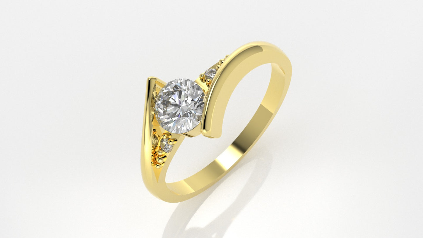 14K Gold Ring with 3 Diamonds, STT: 3-Prong