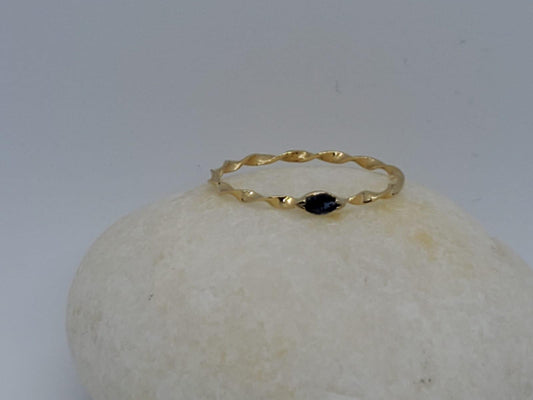 14K TWISTED RING WITH SAPPHIRE