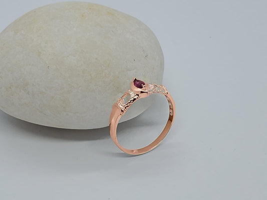 14K RING WITH STONE RUBY, SHAPES OF THE MOON AND STAR