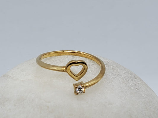 14K Yellow Gold Ring with MOISSANITE, band style, is a beautiful model ideal for any occasion